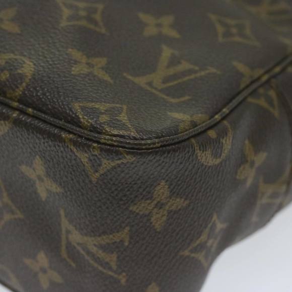 LOUIS VUITTON Poche Toilette Clutch Bag - Picture 8 of 16
